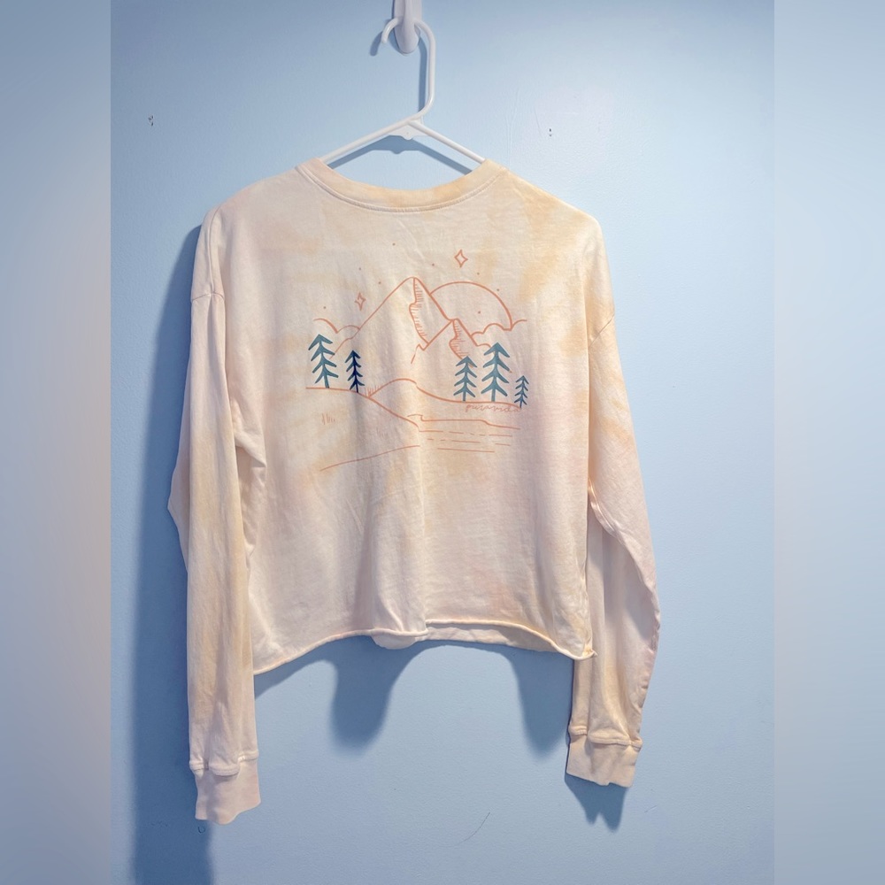 Pura Vida XS long sleeve crop t-shirt